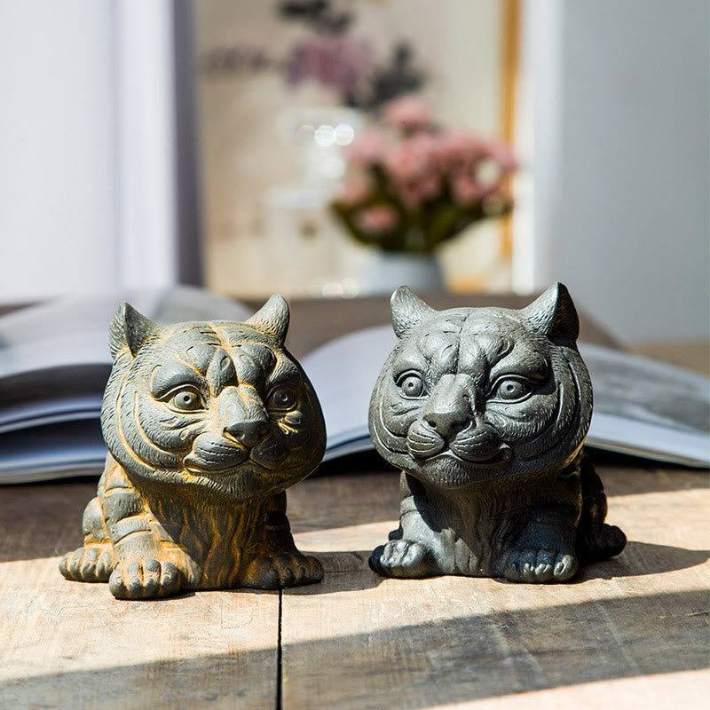 Buddha Stones Handmade Small Lovely Tiger Iron Powder Rust Cast Resin Statue Home Decoration - image 12