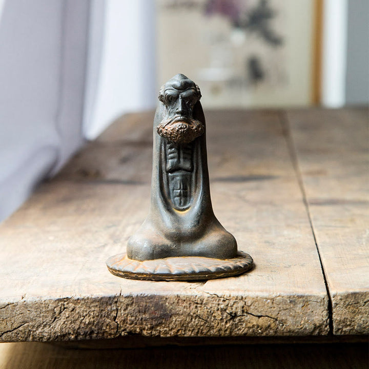 Buddha Stones Handmade Bodhidharma Iron Powder Rust Cast Resin Statue Home Decoration - Rust Version 10*7.6cm - image 0