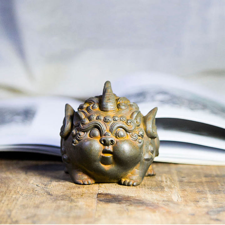 Buddha Stones Handmade Wealth PiXiu Iron Powder Rust Cast Resin Statue Home Decoration - image 7