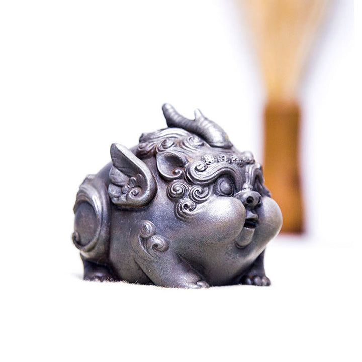 Buddha Stones Handmade Wealth PiXiu Iron Powder Rust Cast Resin Statue Home Decoration - image 16