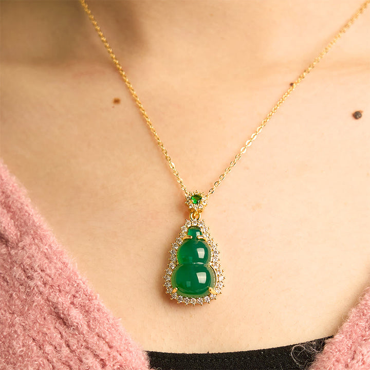 Buddha Stones Green Chalcedony Gourd Pendant - image 4