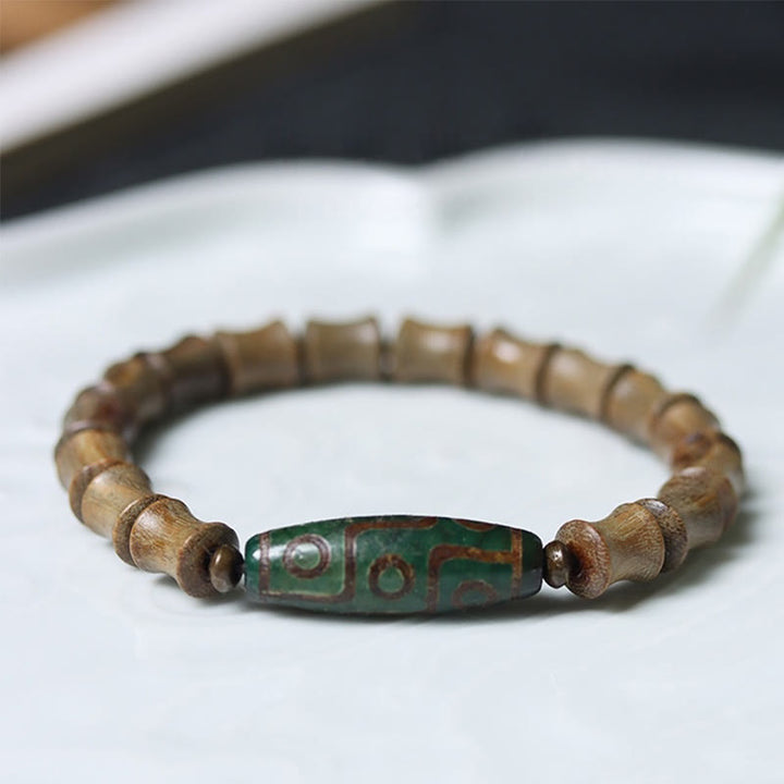 Buddha Stones Tibetan Nine-Eye Dzi Bead Green Sandalwood Peace Bracelet - Green Sandalwood(Wrist Circumference 14-16cm) - image 0
