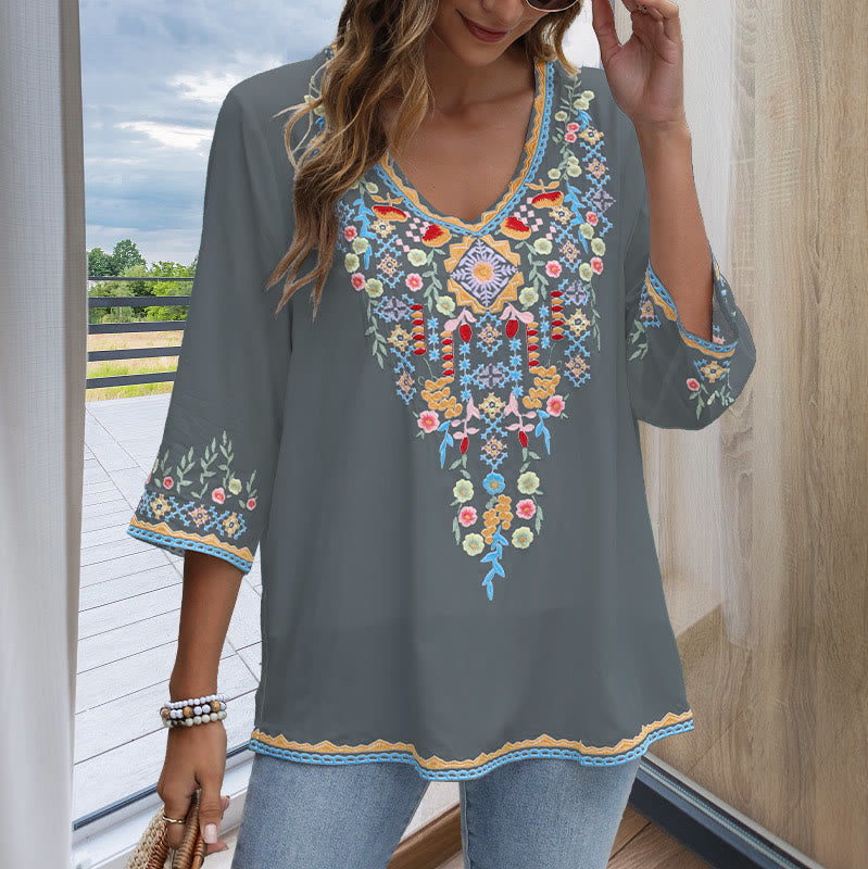 Buddha Stones Spring Daily Embroidery Flower Pattern Long Sleeve V-neck Cotton Women's T-Shirt - image 13