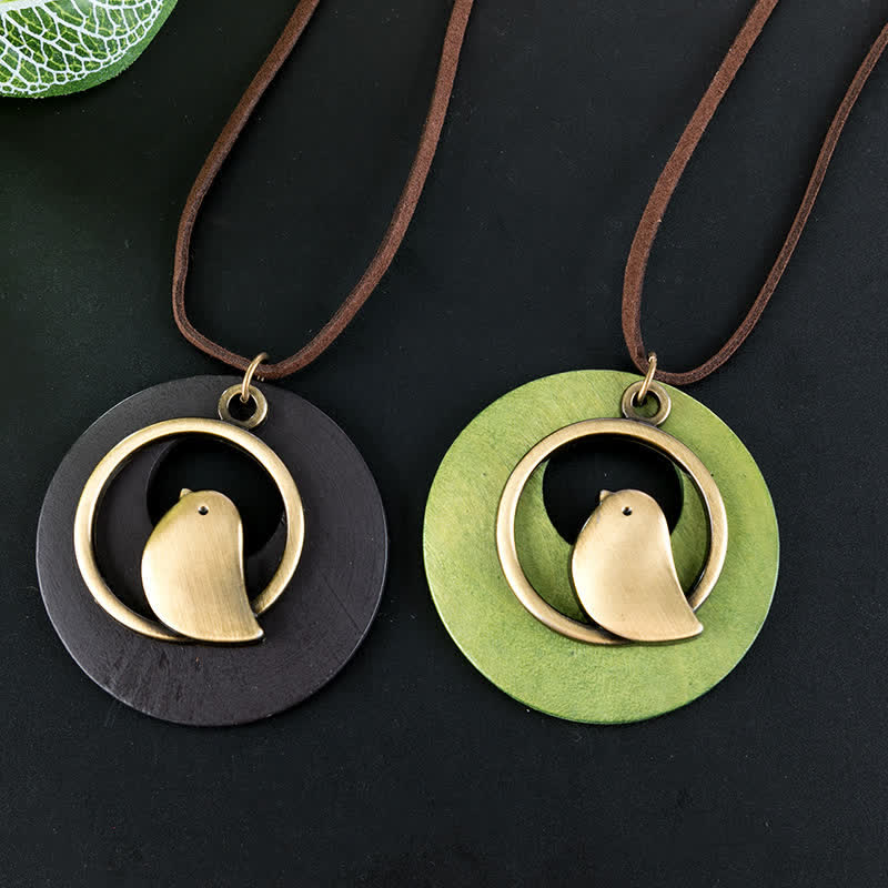 Buddha Stones Vintage Round Wood Bird Charm Pendant Necklace - image 0