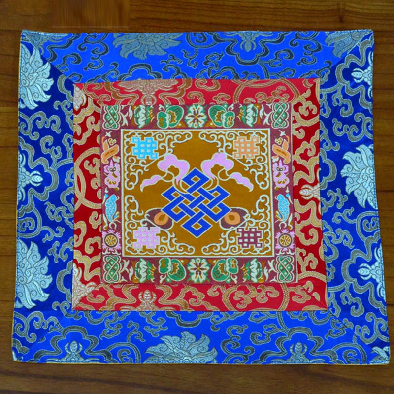 Prayer Altar Mat Meditation Strength Endless Knot Vajra Man-Bcu Kalachakra Auspicious Symbols - The Knot of Eternity - Gold - image 13