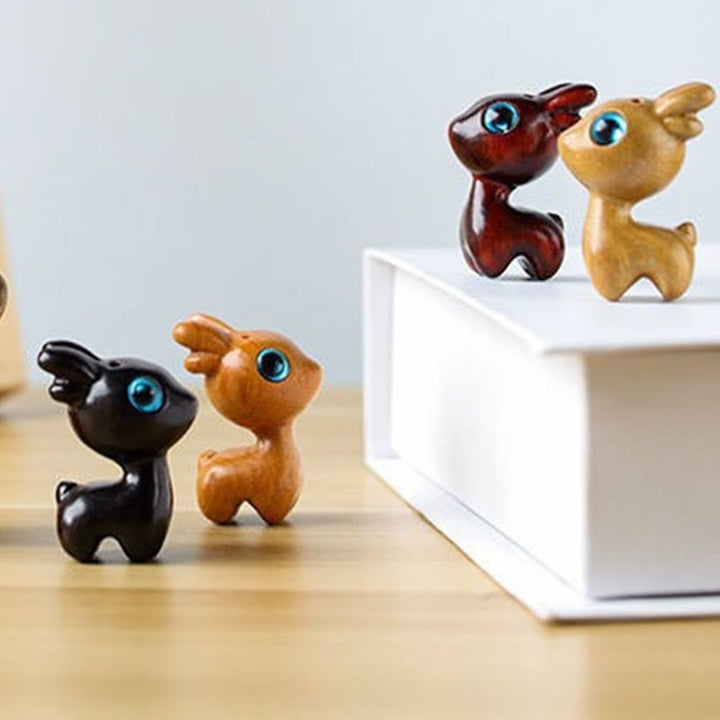 Buddha Stones Small Leaf Red Sandalwood Ebony Wood Sandalwood Green Sandalwood Lucky Mini Deer Protection Decoration - image 0